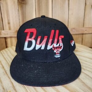 Chicago Bulls New‎ Era 9FIFTY Snapback Hat Black Red Hardwood Classic